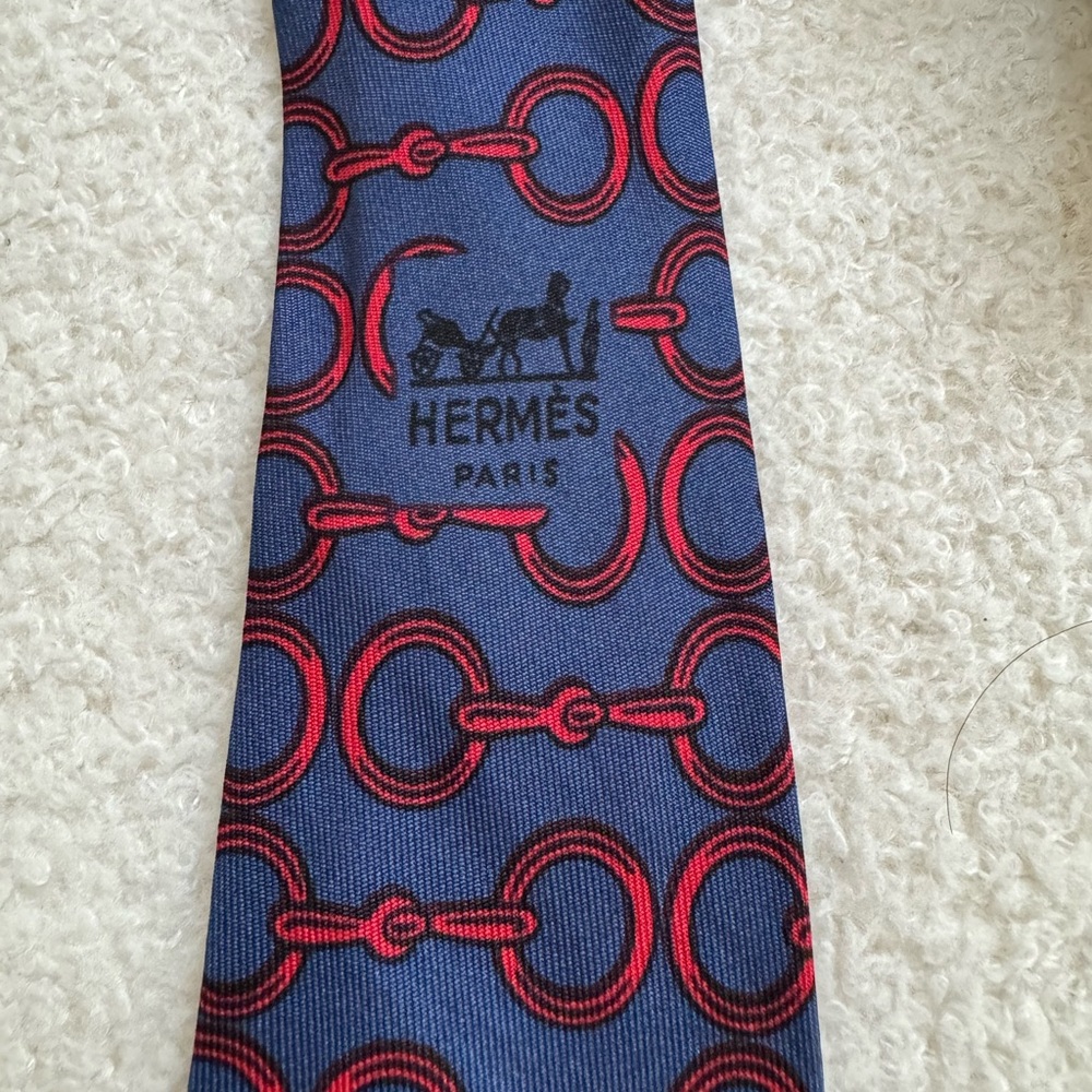 HERMÈS Vintage Silk Tie - Picture 3 of 11